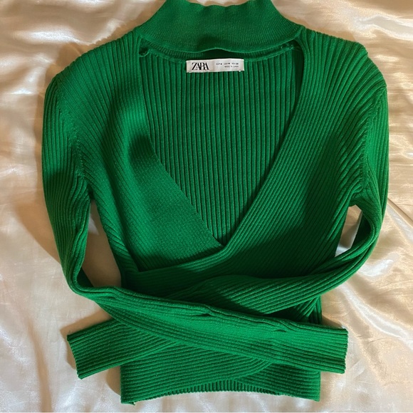Zara Bodycon Cut-Out Knit Sweater Crop Top - Picture 8 of 9